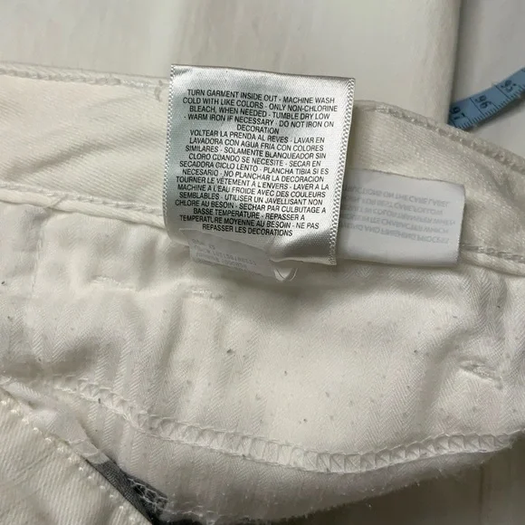 White Jeans Jones New York with details pockets 🥰 - Picture 14 of 15